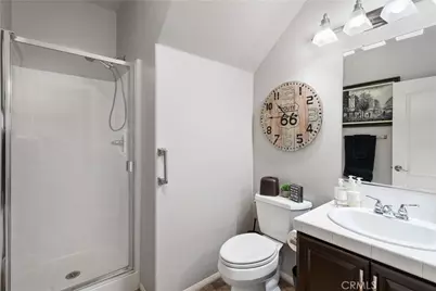 29944 Shadow Place, Castaic, CA 91384 - Photo 11