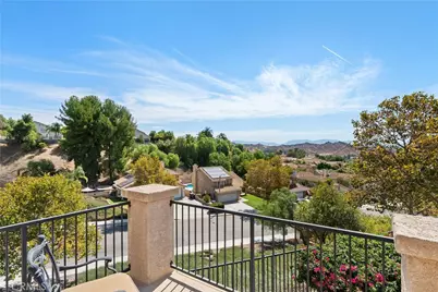 29944 Shadow Place, Castaic, CA 91384 - Photo 13