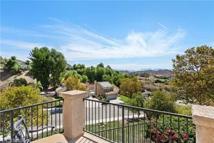 29944 Shadow Pl, Castaic, CA 91384 - Photo 13