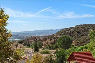 29944 Shadow Pl, Castaic, CA 91384 - Photo 5