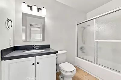18350 Hatteras #211, Tarzana, CA 91356 - Photo 15