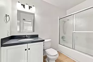 18350 Hatteras, Tarzana, CA 91356 - Photo 15
