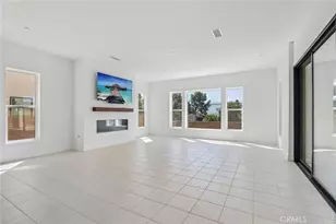 20580 Edgewood Ct, Chatsworth, CA 91311 - Photo 7