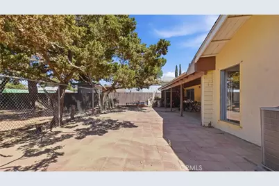 11357 Orcas, Lake View Terrace, CA 91342 - Photo 35