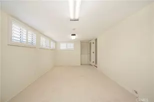 26807 Cir of the Oaks, Newhall, CA 91321 - Photo 19
