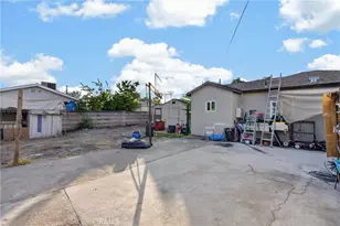 11081 De Garmo, Pacoima, CA 91331 - Photo 25