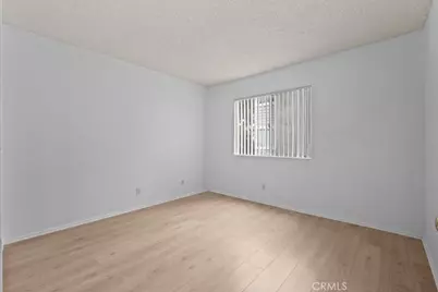 26974 Flo Lane #303, Canyon Country, CA 91351 - Photo 23