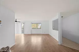26974 Flo Ln, Canyon Country, CA 91351 - Photo 7