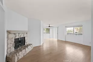 26974 Flo Ln, Canyon Country, CA 91351 - Photo 9
