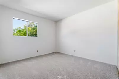 26853 Avenida Terraza, Saugus, CA 91350 - Photo 17