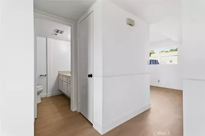 26853 Avenida Terraza, Saugus, CA 91350 - Photo 5