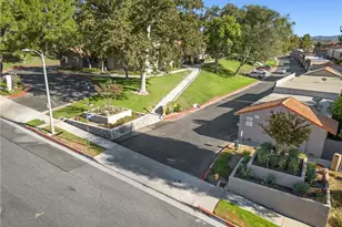 26853 Avenida Terraza, Saugus, CA 91350 - Photo 37