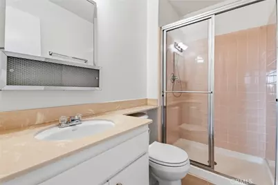 26853 Avenida Terraza, Saugus, CA 91350 - Photo 15
