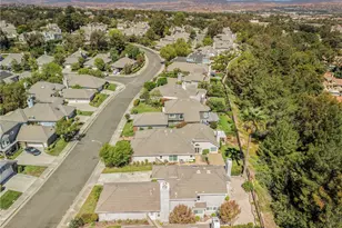 25906 Bellis Dr, Valencia, CA 91355 - Photo 39
