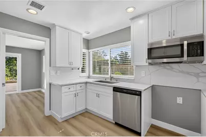 25906 Bellis Drive, Valencia, CA 91355 - Photo 11