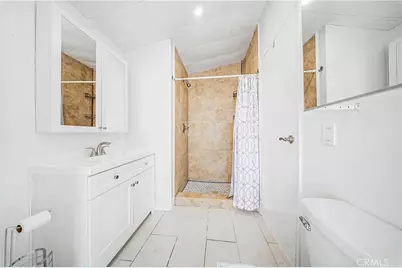 2545 E Avenue I #17, Lancaster, CA 93535 - Photo 27