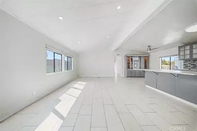 2545 E Avenue I #17, Lancaster, CA 93535 - Photo 7
