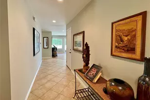 20042 Ave Of The Oaks, Newhall, CA 91321 - Photo 3