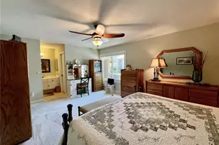 20042 Ave Of The Oaks, Newhall, CA 91321 - Photo 13