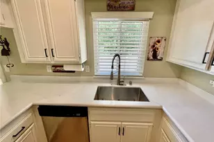 20042 Ave Of The Oaks, Newhall, CA 91321 - Photo 7