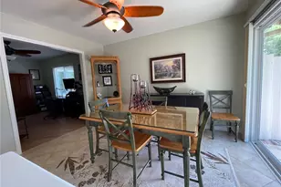 20042 Ave Of The Oaks, Newhall, CA 91321 - Photo 19