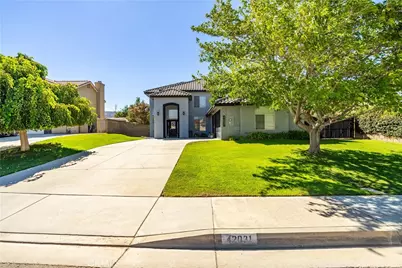 42031 Crestland, Lancaster, CA 93536 - Photo 3
