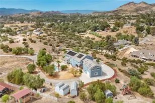 33247 Escondido Dr, Agua Dulce, CA 91390 - Photo 49