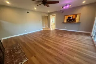 11116 Woodley, Granada Hills, CA 91344 - Photo 7