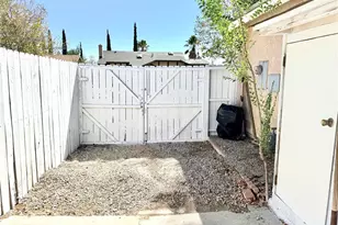 37913 Janus, Palmdale, CA 93550 - Photo 23