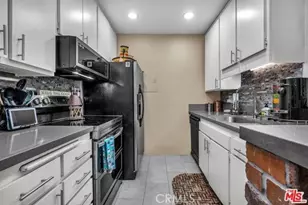 7740 Redlands, Playa del Rey, CA 90293 - Photo 5