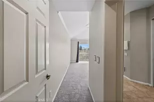 24406 Hampton Dr, Valencia, CA 91355 - Photo 25