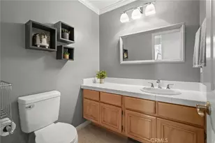 24406 Hampton Dr, Valencia, CA 91355 - Photo 21