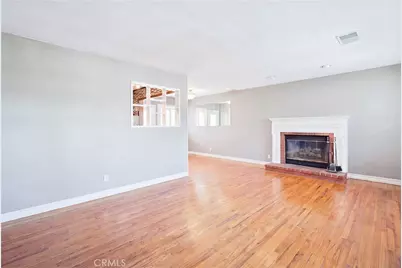 7032 Encino, Lake Balboa, CA 91406 - Photo 3