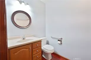 7032 Encino, Lake Balboa, CA 91406 - Photo 23