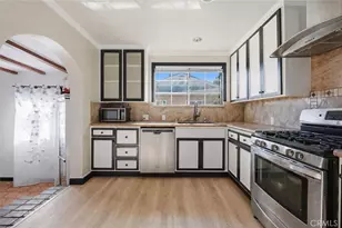 13532 Pierce St, Pacoima, CA 91331 - Photo 3