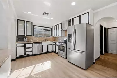 13532 Pierce St, Pacoima, CA 91331 - Photo 5