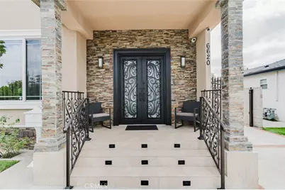 6620 Costello Avenue, Van Nuys, CA 91405 - Photo 3