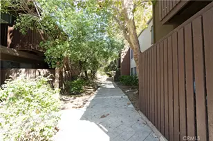 18350 Hatteras, Tarzana, CA 91356 - Photo 17