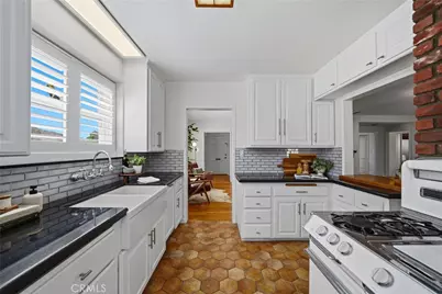 730 E Fairmount Road, Burbank, CA 91501 - Photo 21