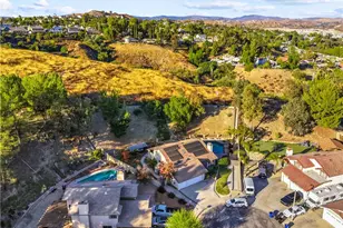 28083 Valcour Dr, Canyon Country, CA 91387 - Photo 57