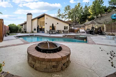 28083 Valcour Drive, Canyon Country, CA 91387 - Photo 3
