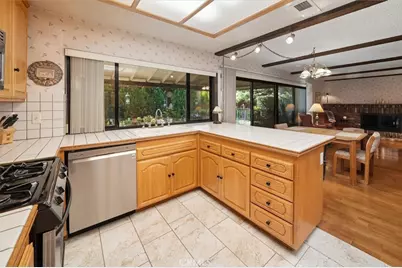 24020 Avenida Crescenta, Valencia, CA 91355 - Photo 13