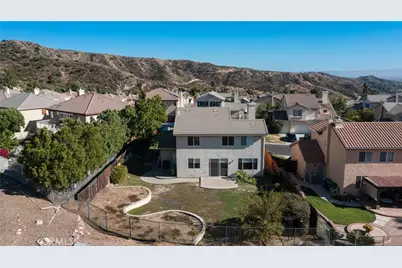 12119 Via Santa Barbara, Sylmar, CA 91342 - Photo 39