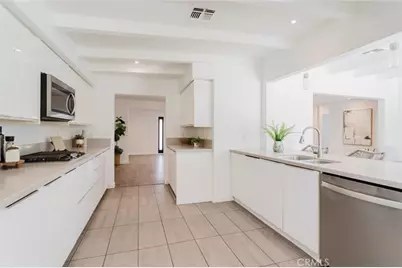 8547 Louise Avenue, Los Angeles, CA 91325 - Photo 11