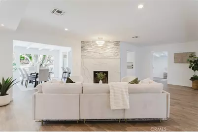 8547 Louise Avenue, Sherwood Forest, CA 91325 - Photo 11