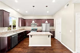 7861 Fluffy Duckling Ln, Winnetka, CA 91306 - Photo 9