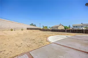 12532 Ninebark, Moreno Valley, CA 92555 - Photo 37