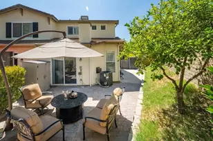 27012 Big Rapids Loop, Valencia, CA 91354 - Photo 3