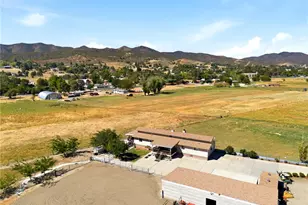 8646 Elizabeth Lake Rd, Leona Valley, CA 93551 - Photo 43