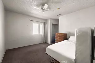 221 W Hillcrest Blvd, Inglewood, CA 90301 - Photo 23